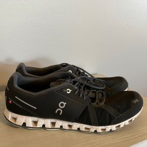 On cloud size 12 running shoes